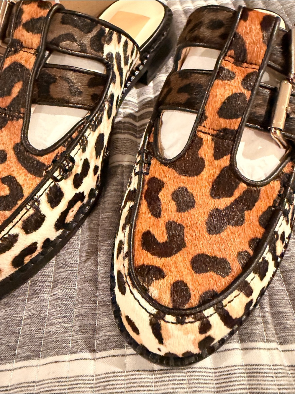 Brand New Dolce Vita Leopard Multi Calf Hair Women’s Size 6 - Picture 1 of 7